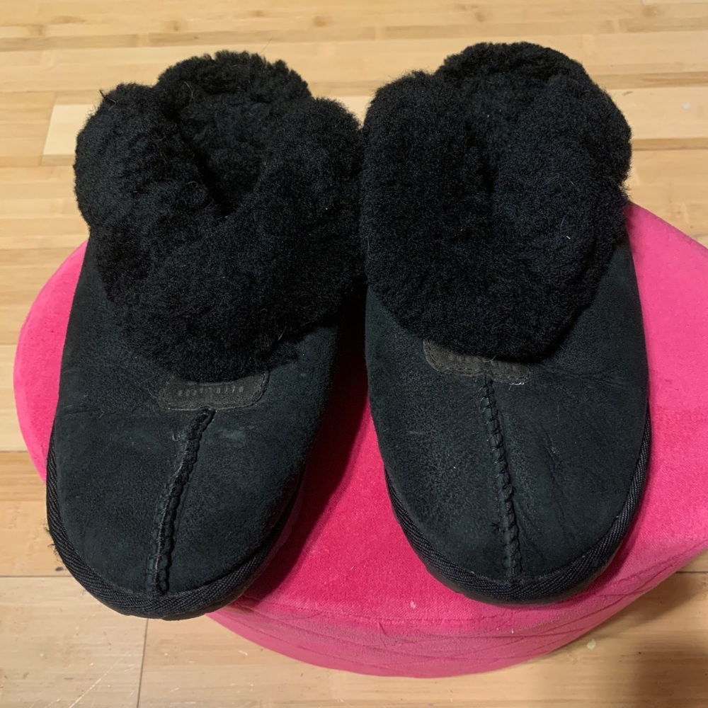 Ugg slippers